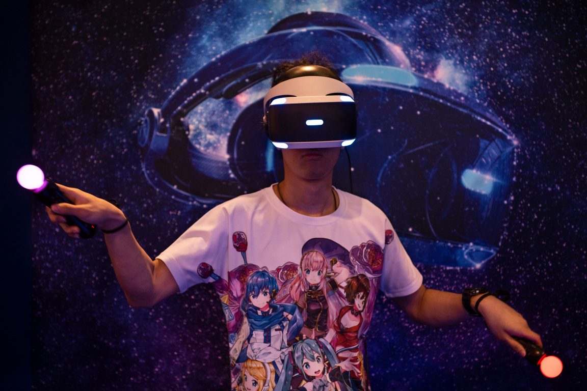 immagine articolo La realtà virtuale come opera d’arte totale