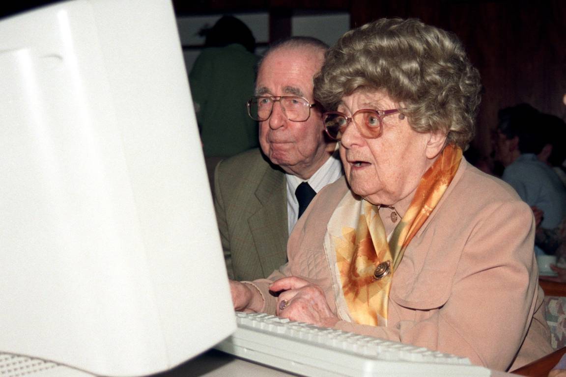 immagine articolo Le generazioni al tempo del web